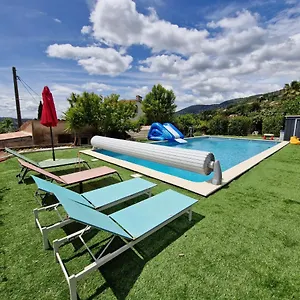 2 Pieces Renove Avec Acces Piscine Appartement